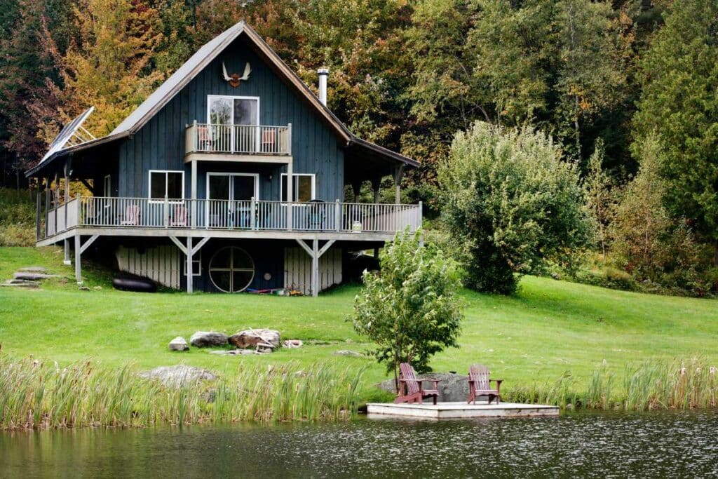 Buying Cottage in Ontario